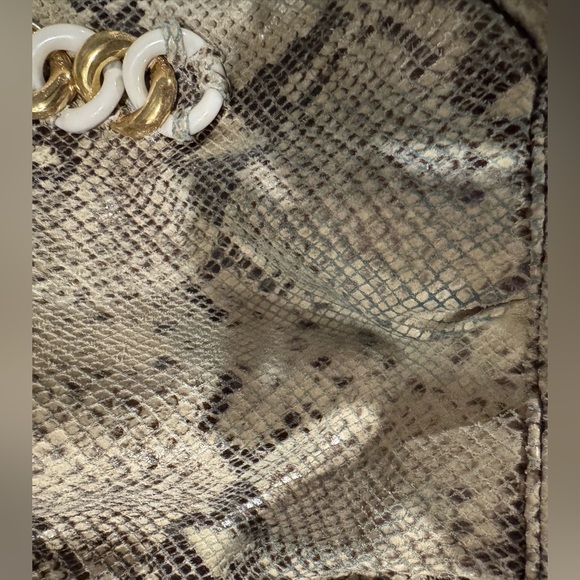 Michael Kors’s tote - Picture 10 of 12